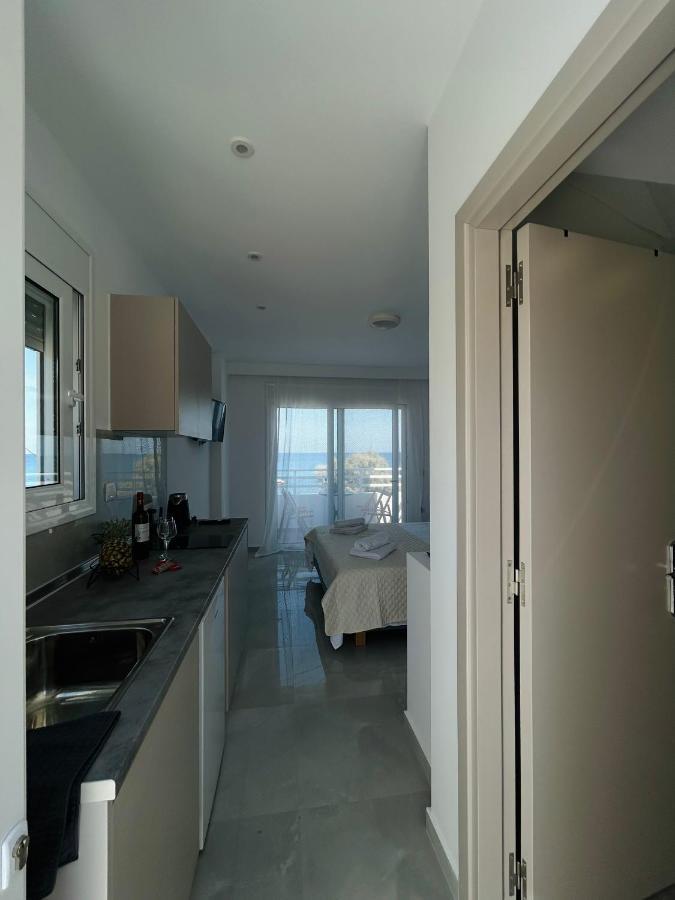 Chrisanthi Apartments 아크앤젤로스 외부 사진