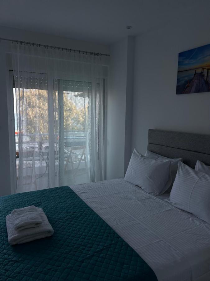 Chrisanthi Apartments 아크앤젤로스 외부 사진